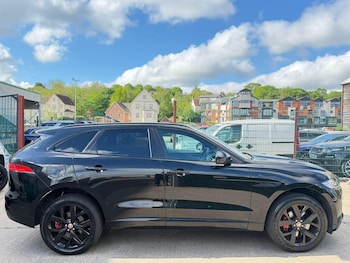 Used Jaguar F-Pace 2017 for sale - 78503815: Photo