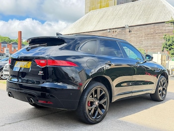 Used Jaguar F-Pace 2017 for sale - 78503815: Photo