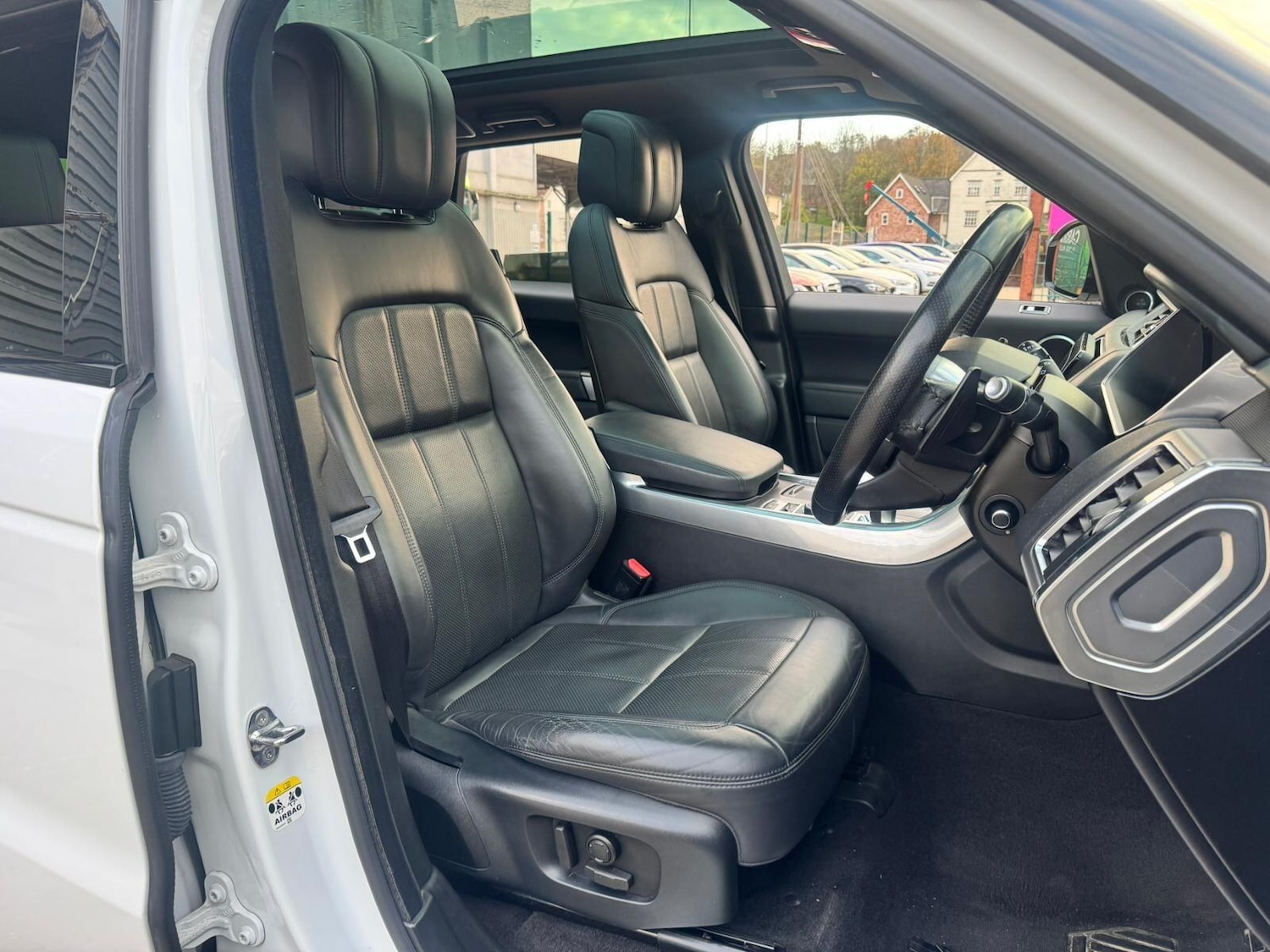 Used Land Rover Range Rover Sport 2019 for sale - 76619860: Photo 16