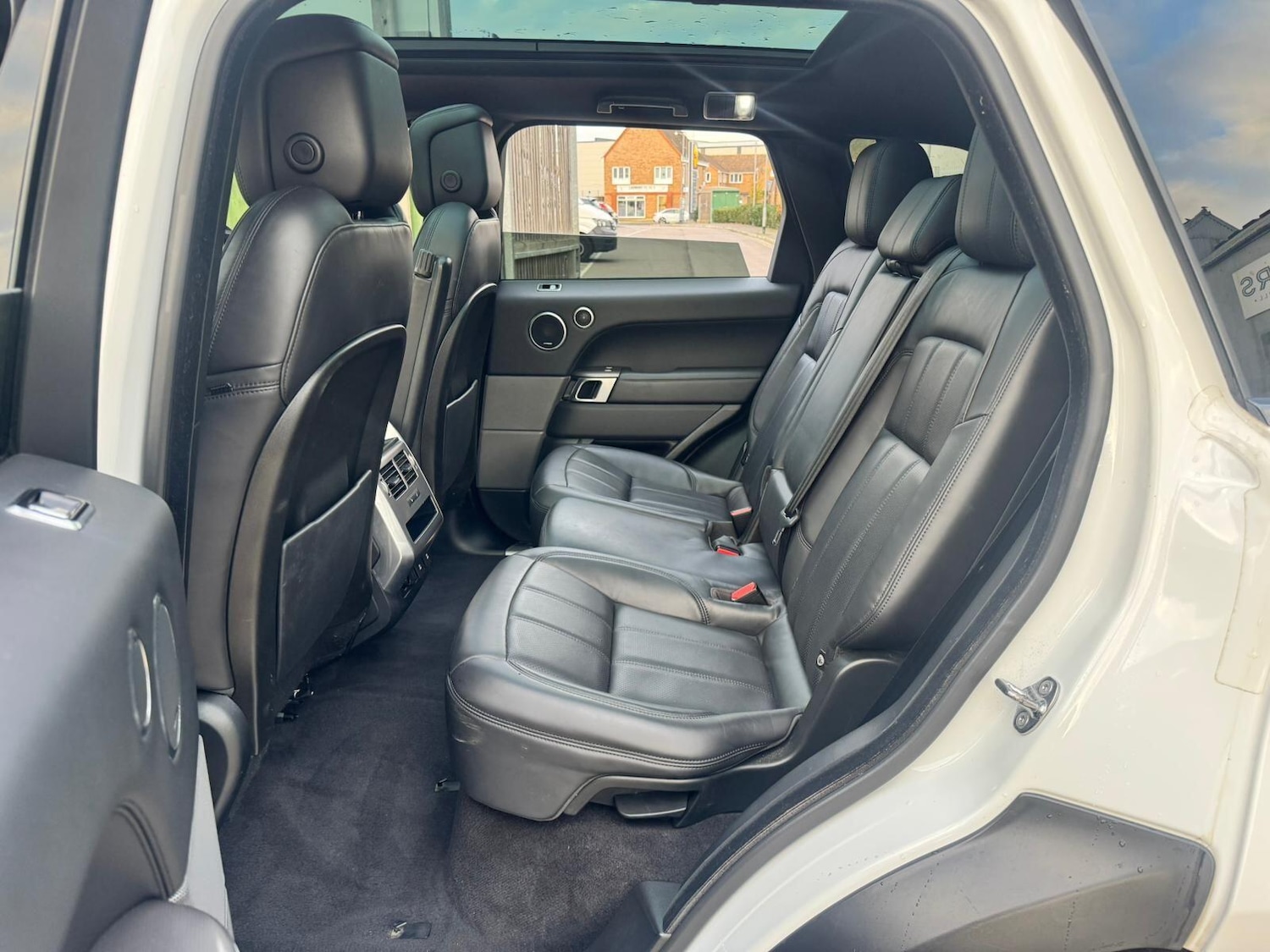 Used Land Rover Range Rover Sport 2019 for sale - 76619860: Photo 25