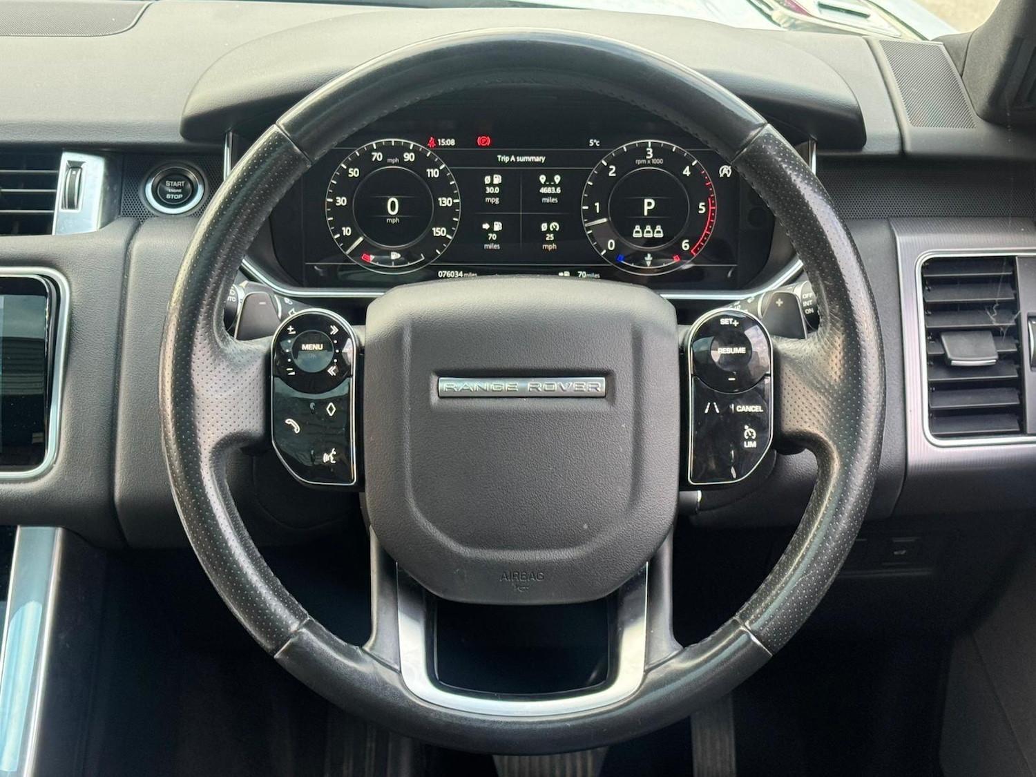 Used Land Rover Range Rover Sport 2019 for sale - 76619860: Photo 32