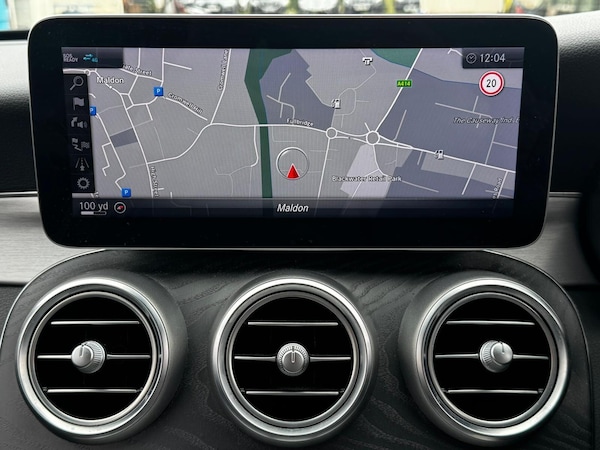 Used Mercedes-Benz C-Class 2021 for sale - 75990613: Photo 2