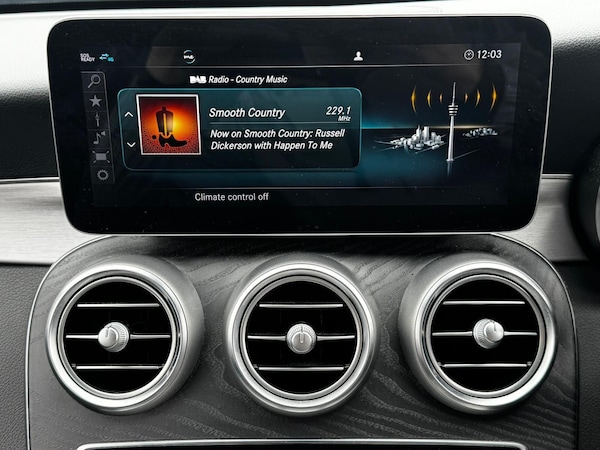 Used Mercedes-Benz C-Class 2021 for sale - 75990613: Photo 7
