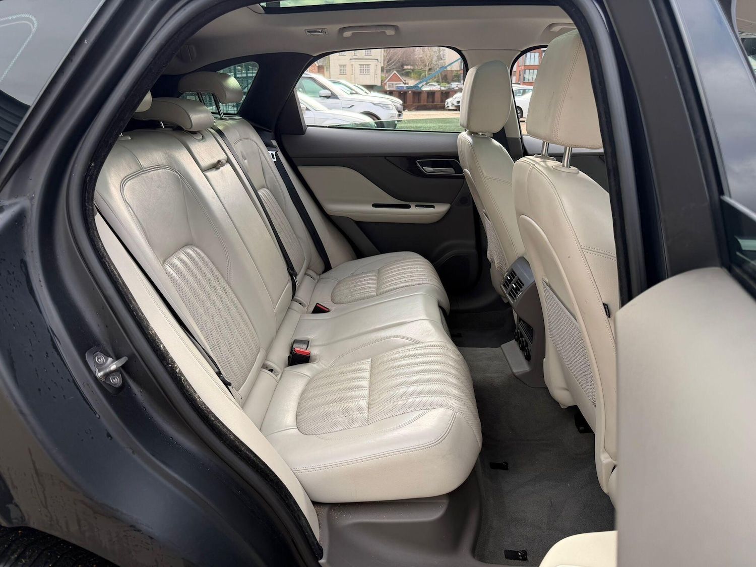 Used Jaguar F-Pace 2017 for sale - 77267394: Photo 17