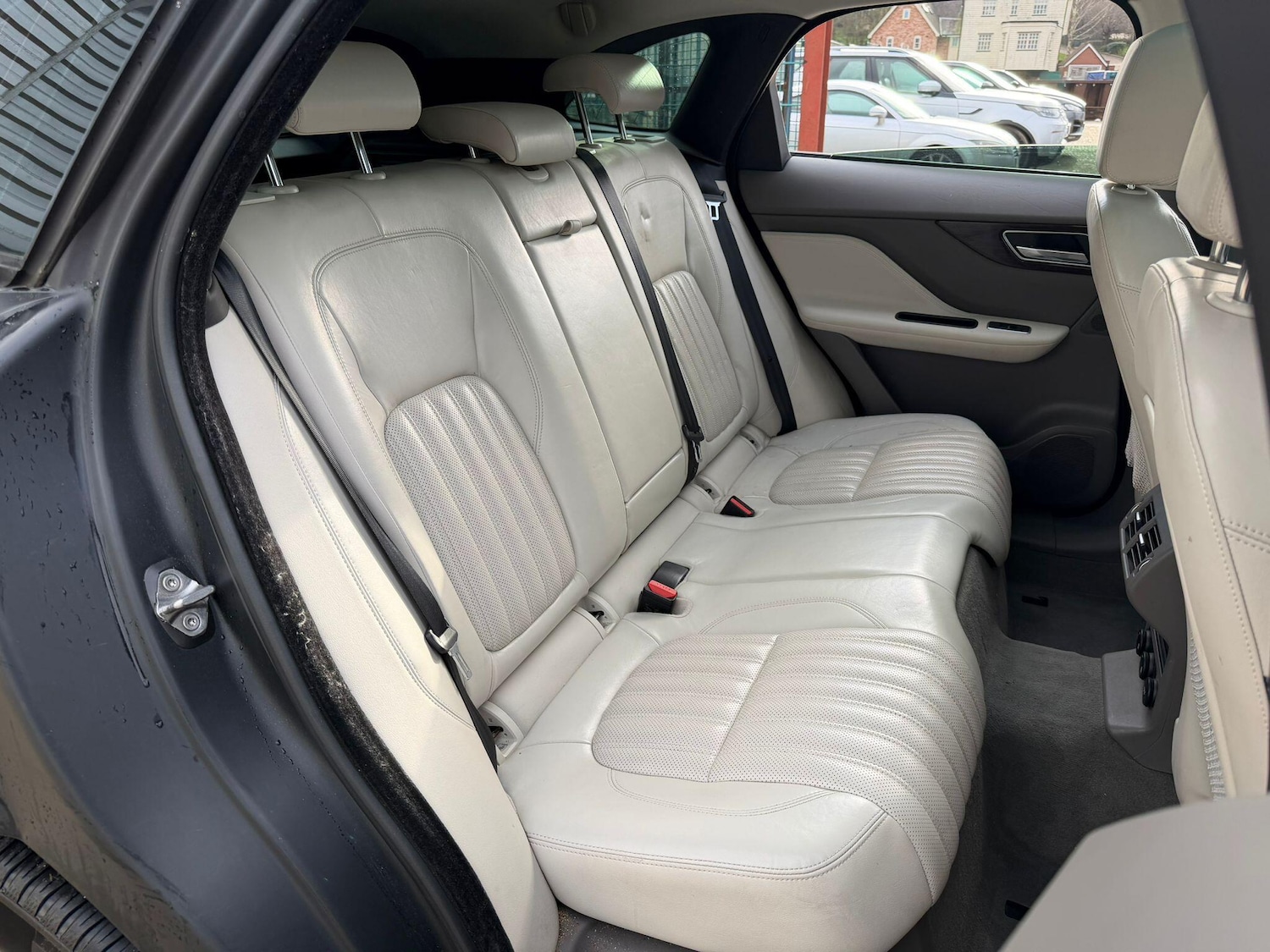 Used Jaguar F-Pace 2017 for sale - 77267394: Photo 18