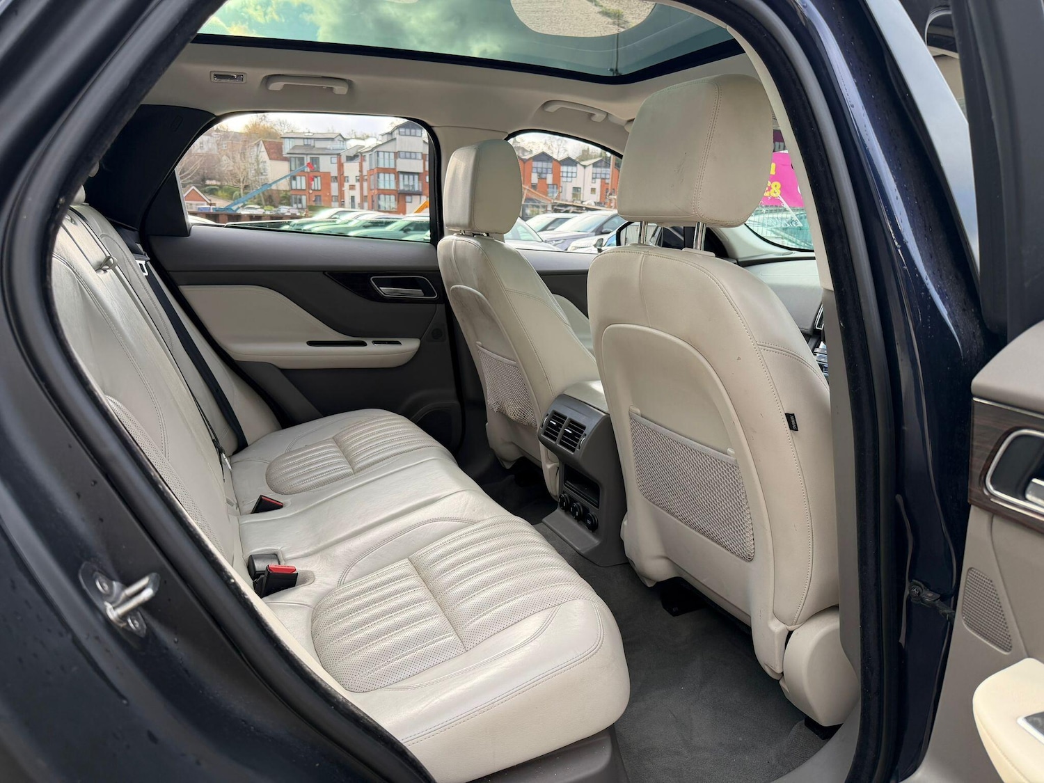 Used Jaguar F-Pace 2017 for sale - 77267394: Photo 19