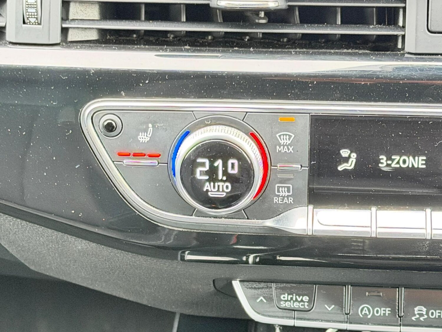 Used Audi A4 2020 for sale - 77496738: Photo 25