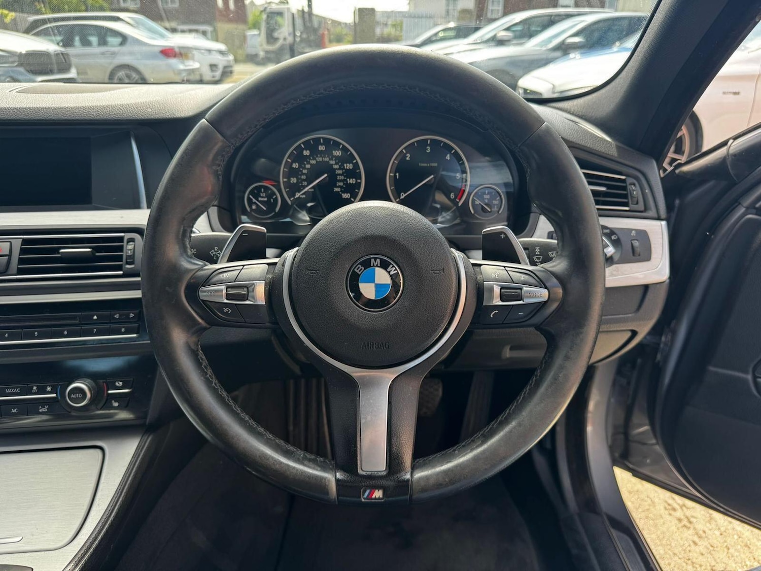 Used BMW 5 Series 2016 for sale - 77175023: Photo 30
