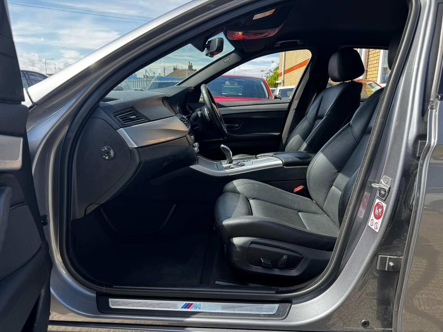 Used BMW 5 Series 2016 for sale - 77175023: Photo 31