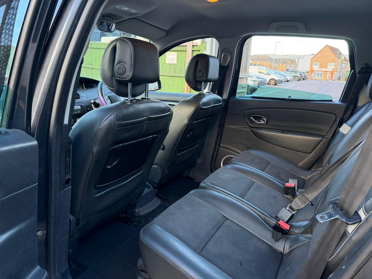 Used Renault Grand Scenic 2011 for sale - 77344815: Photo 18