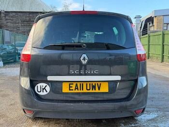 Used Renault Grand Scenic 2011 for sale - 77344815: Photo