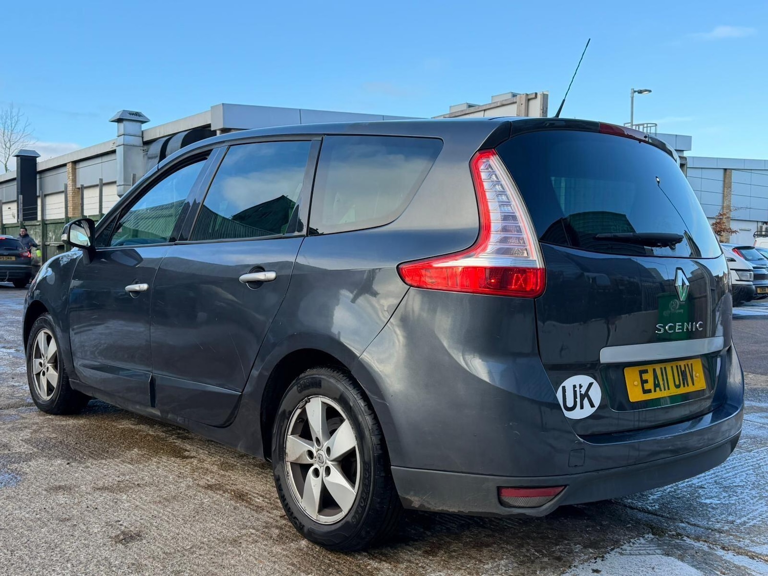 Used Renault Grand Scenic 2011 for sale - 77344815: Photo 5