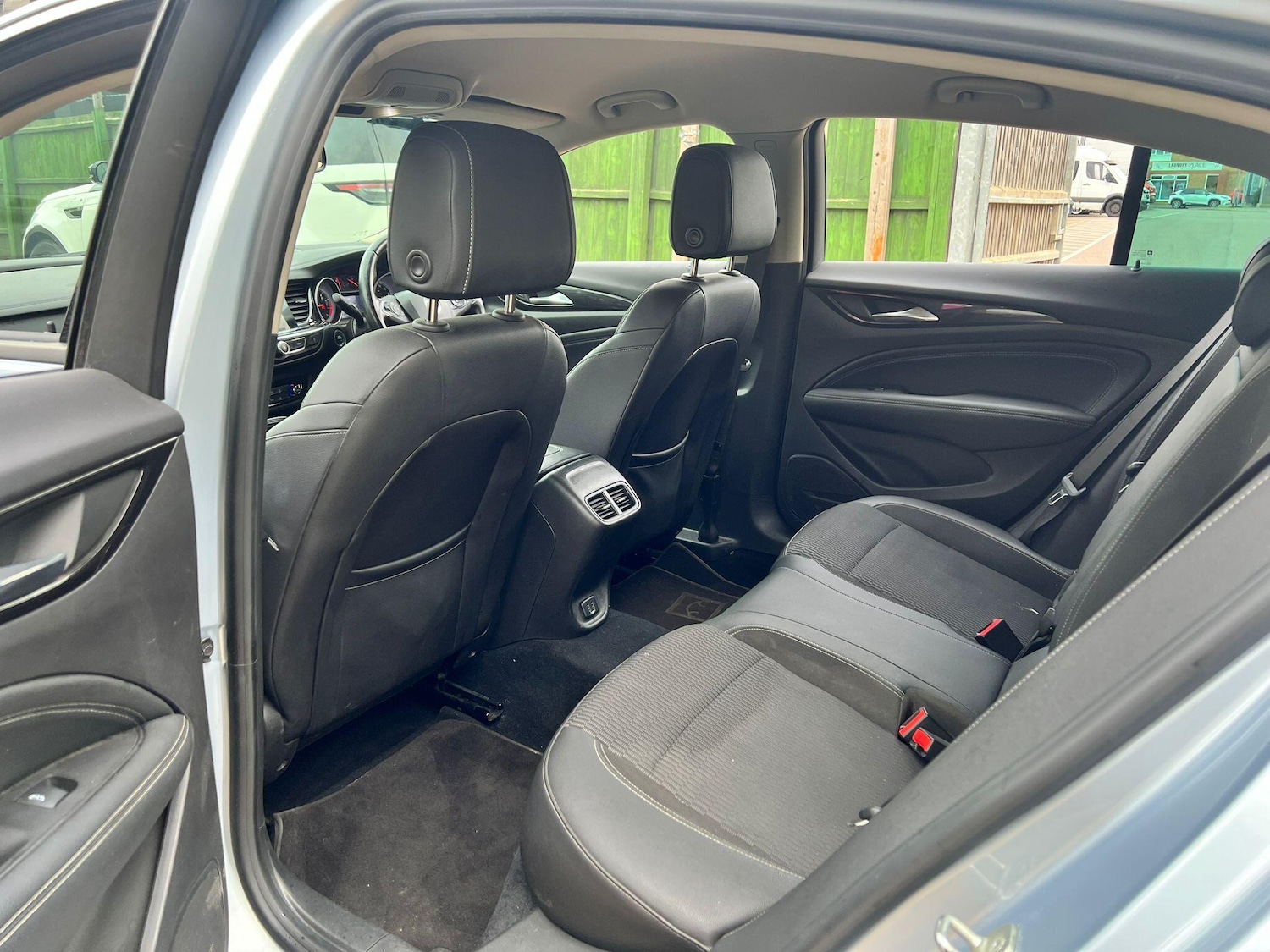 Used Vauxhall Insignia 2018 for sale - 76431831: Photo 21