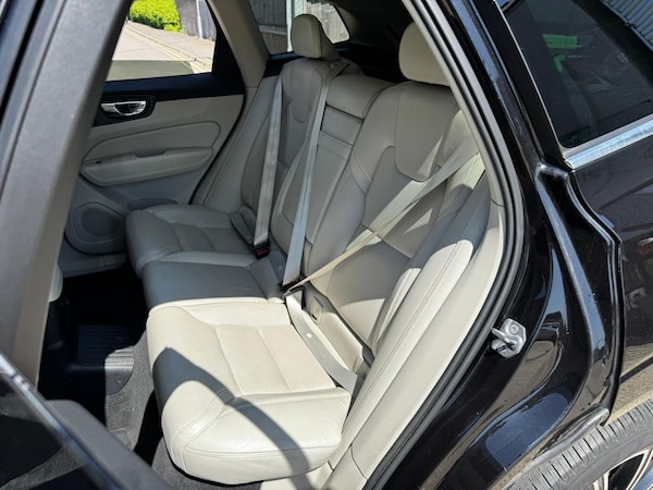 Used Volvo XC60 2018 for sale - 75103160: Photo 20