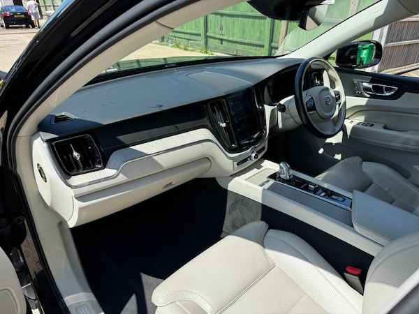 Used Volvo XC60 2018 for sale - 75103160: Photo 25