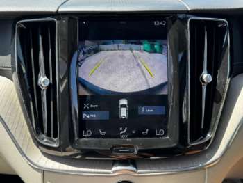 Used Volvo XC60 2018 for sale - 75103160: Photo