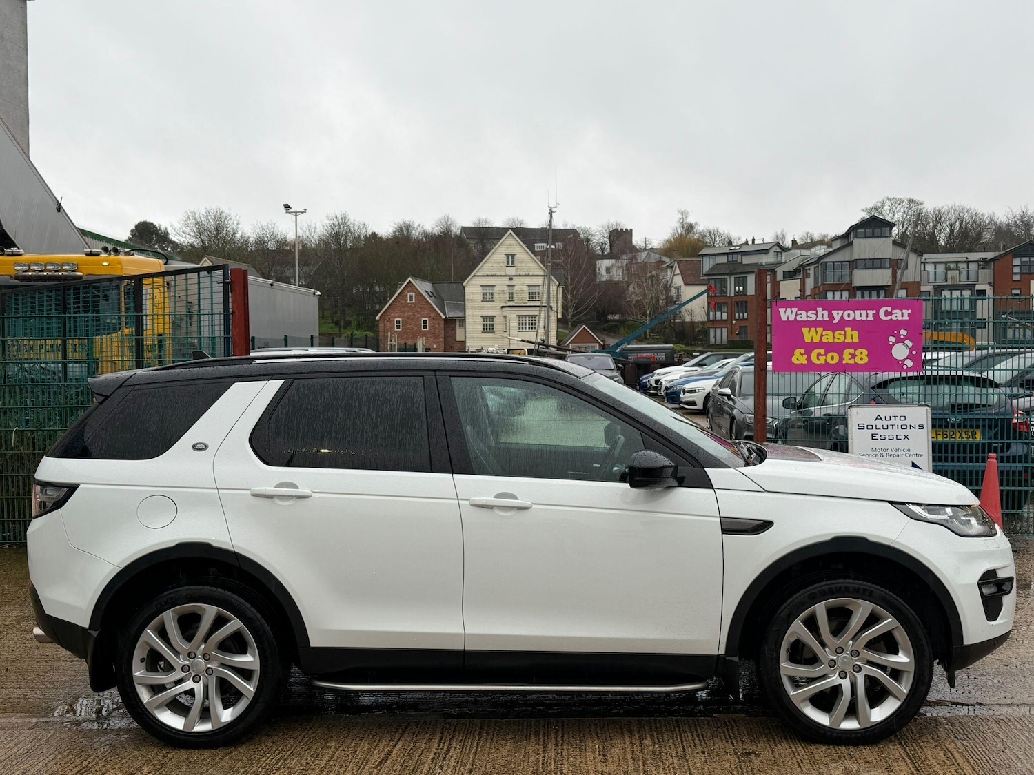 Used Land Rover Discovery Sport 2015 for sale - 77425854: Photo 11