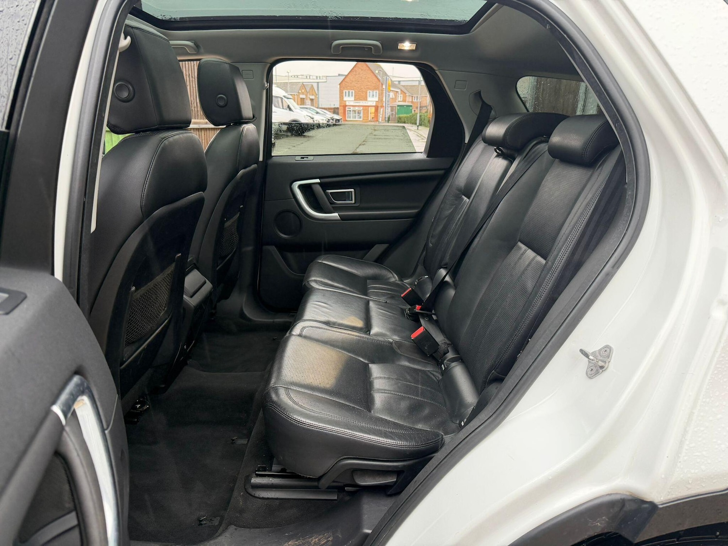 Used Land Rover Discovery Sport 2015 for sale - 77425854: Photo 19