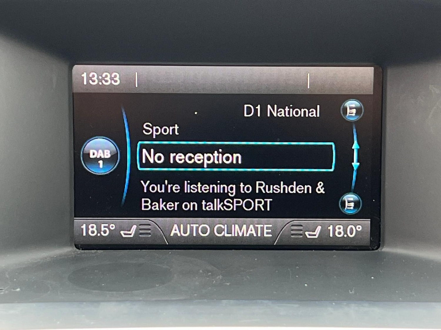 Used Volvo V60 2013 for sale - 76997263: Photo 26