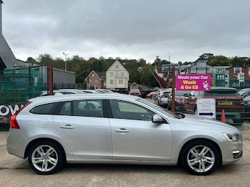 Used Volvo V60 2013 for sale - 76997263: Photo