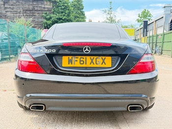 Used Mercedes-Benz SLK 2011 for sale - 79202186: Photo