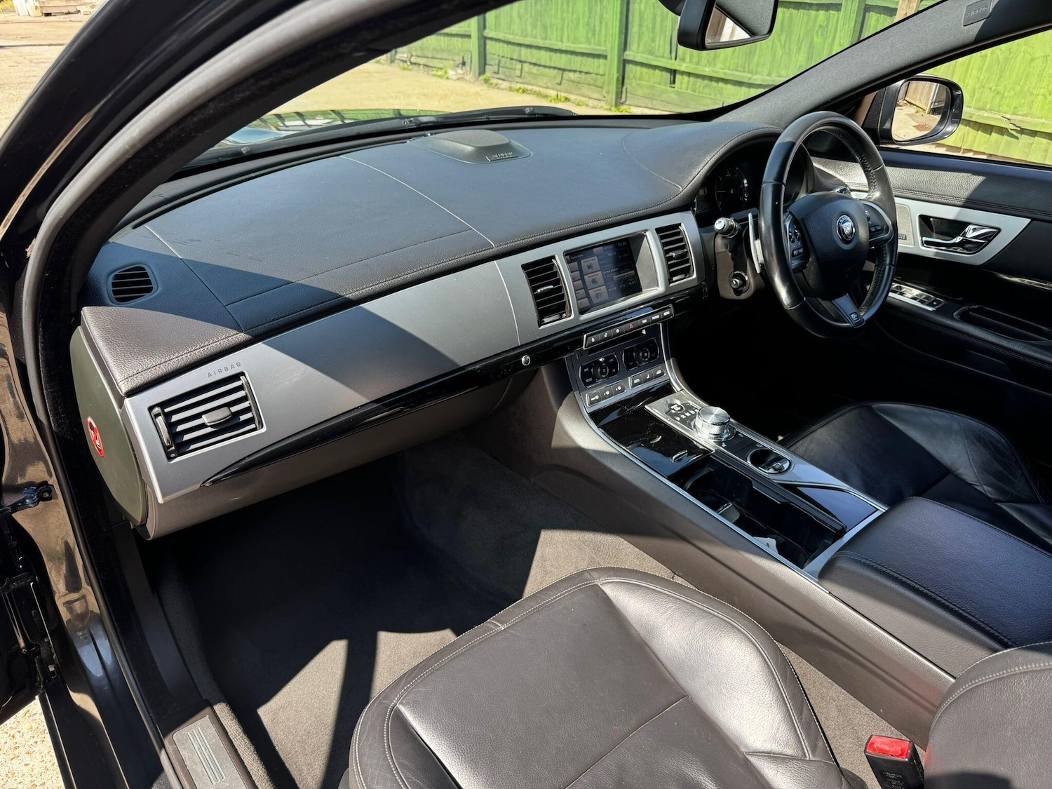 Used Jaguar XF 2015 for sale - 77254806: Photo 23