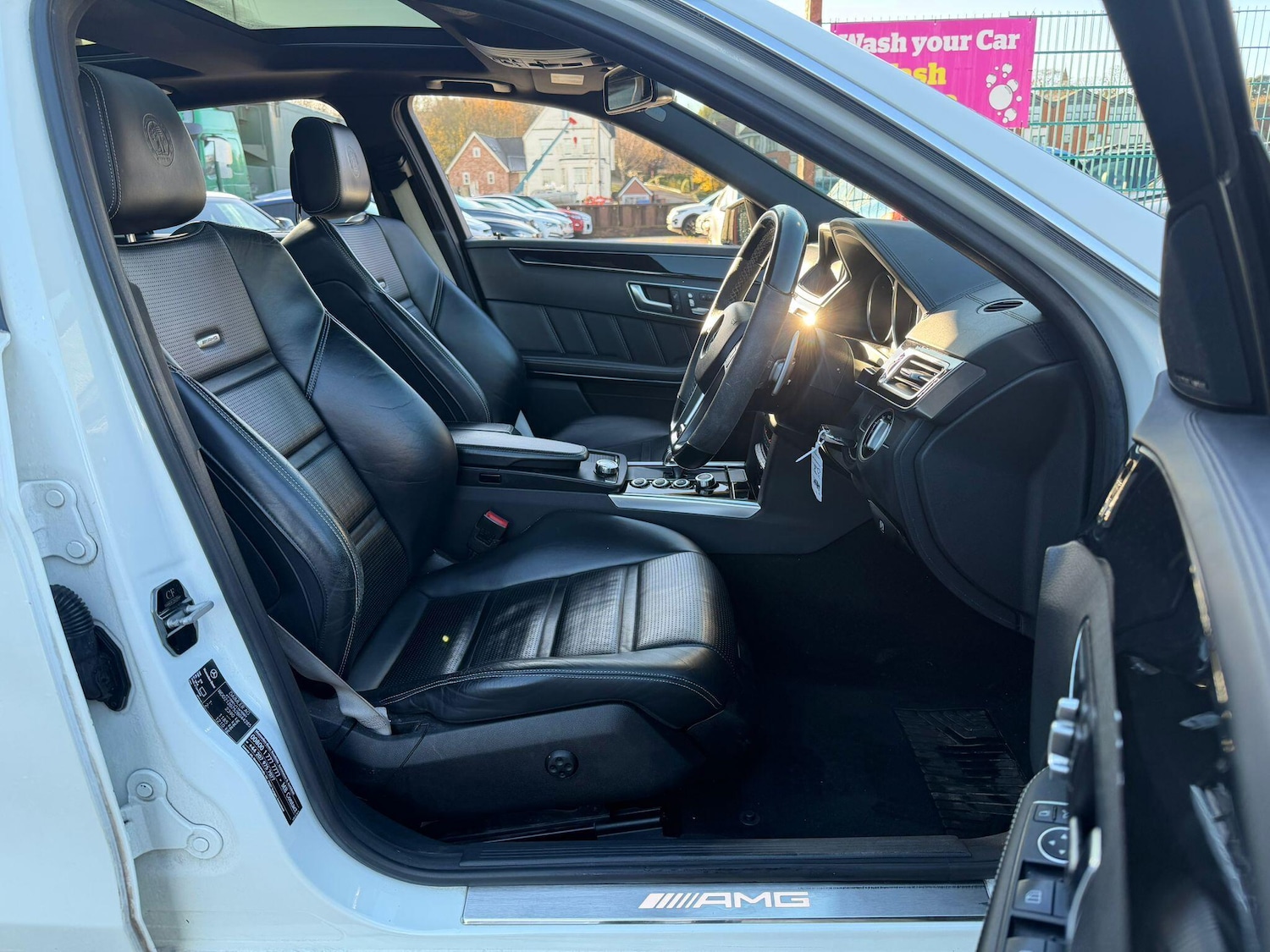 Used Mercedes-Benz E Class 2014 for sale - 76801919: Photo 14