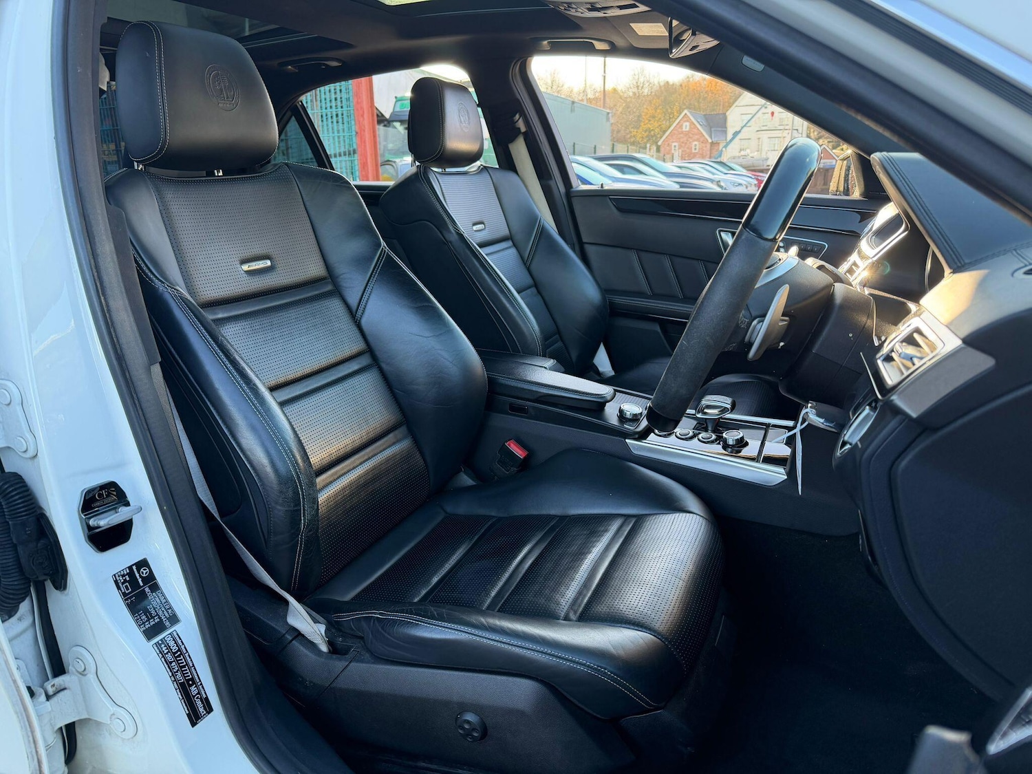 Used Mercedes-Benz E Class 2014 for sale - 76801919: Photo 15