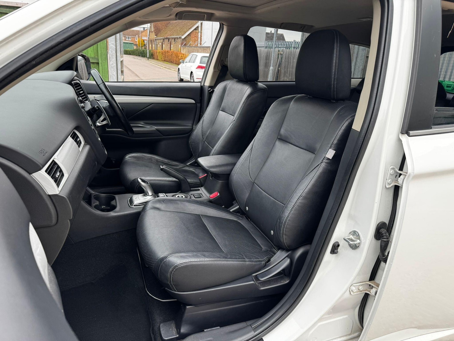 Used Mitsubishi Outlander 2014 for sale - 76512898: Photo 24