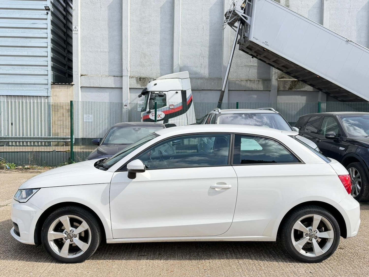 Used Audi A1 2017 for sale - 78205052: Photo 6