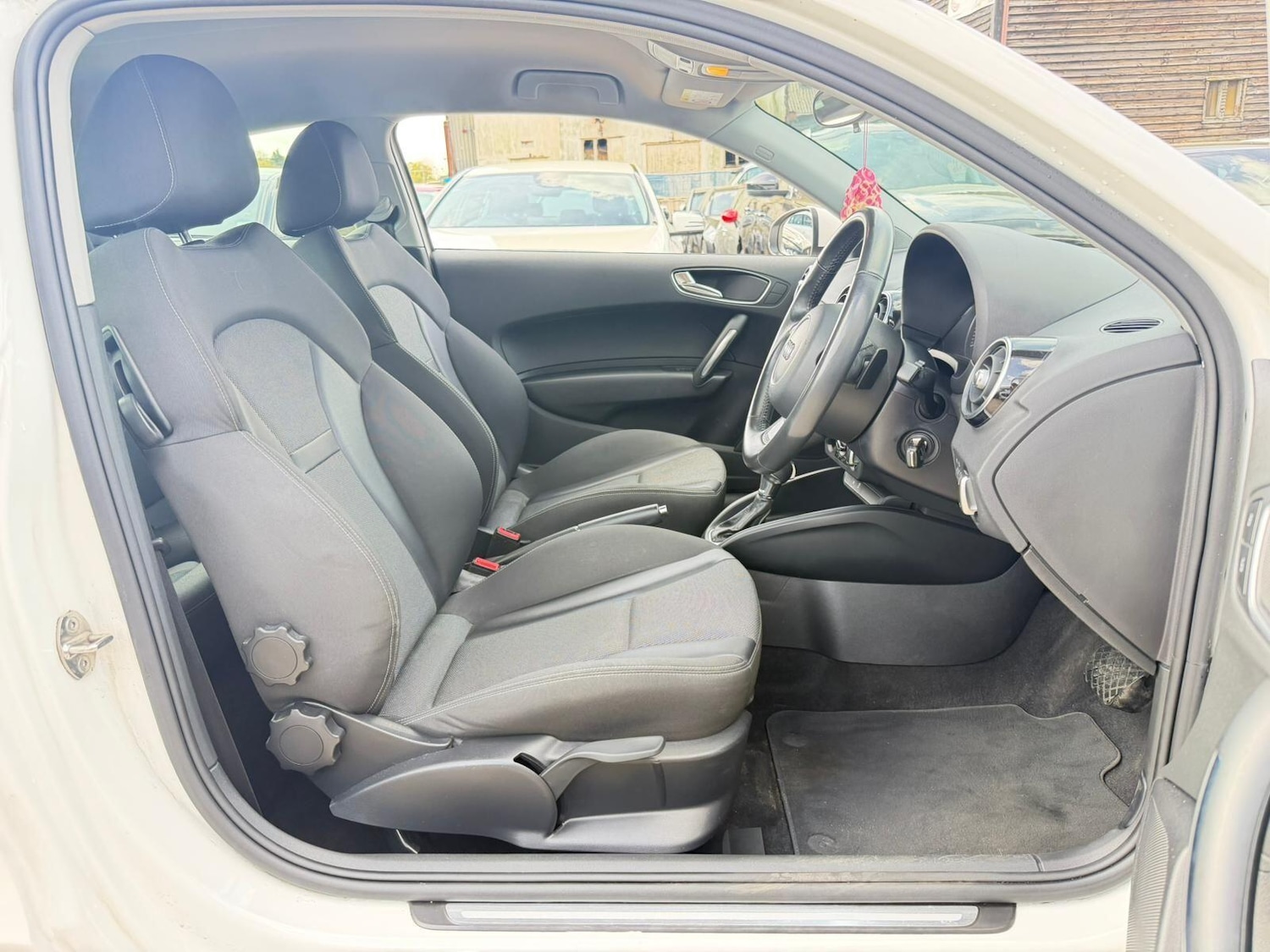 Used Audi A1 2017 for sale - 78205052: Photo 9