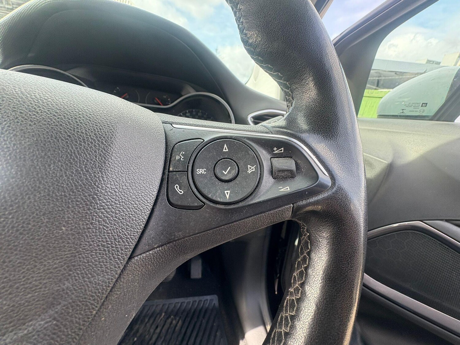 Used Vauxhall Crossland 2021 for sale - 77909177: Photo 24