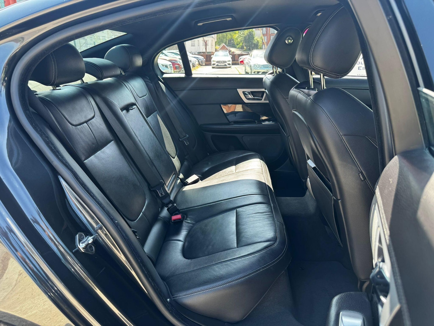 Used Jaguar XF 2015 for sale - 77633365: Photo 7