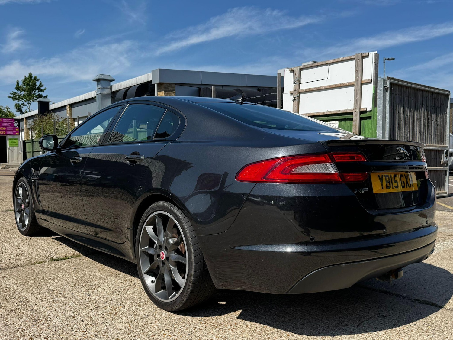 Used Jaguar XF 2015 for sale - 77633365: Photo 8