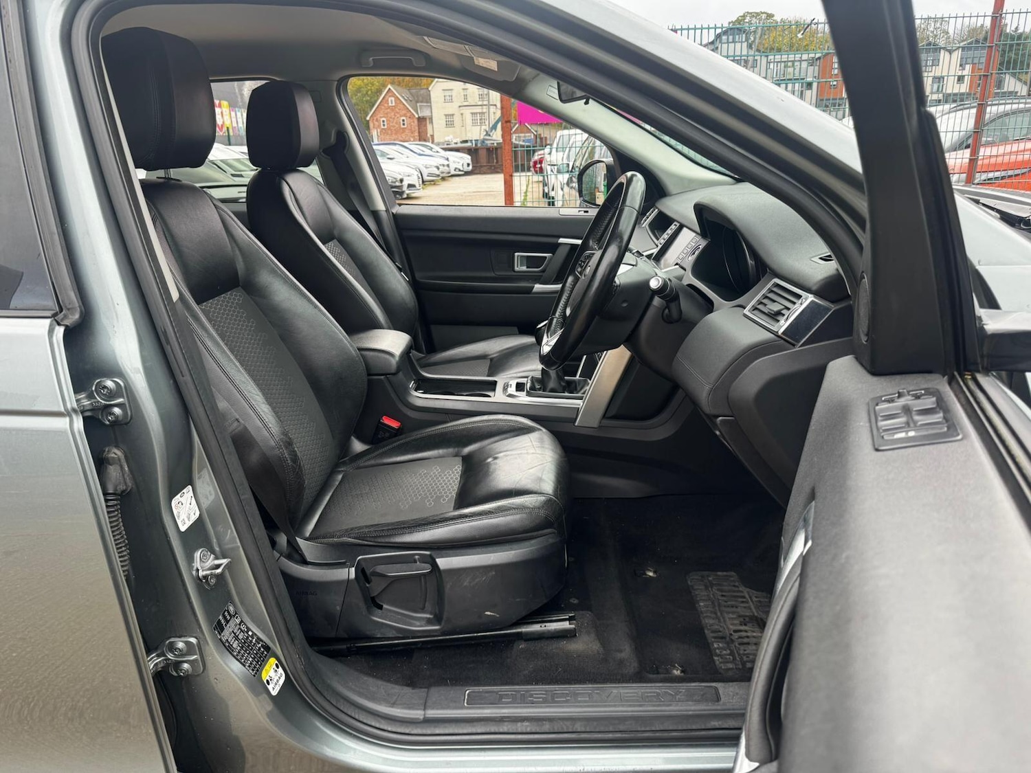 Used Land Rover Discovery Sport 2016 for sale - 76550051: Photo 16