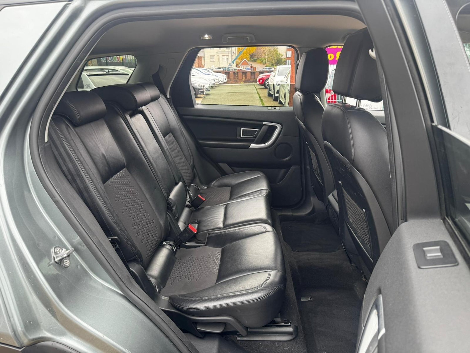 Used Land Rover Discovery Sport 2016 for sale - 76550051: Photo 18