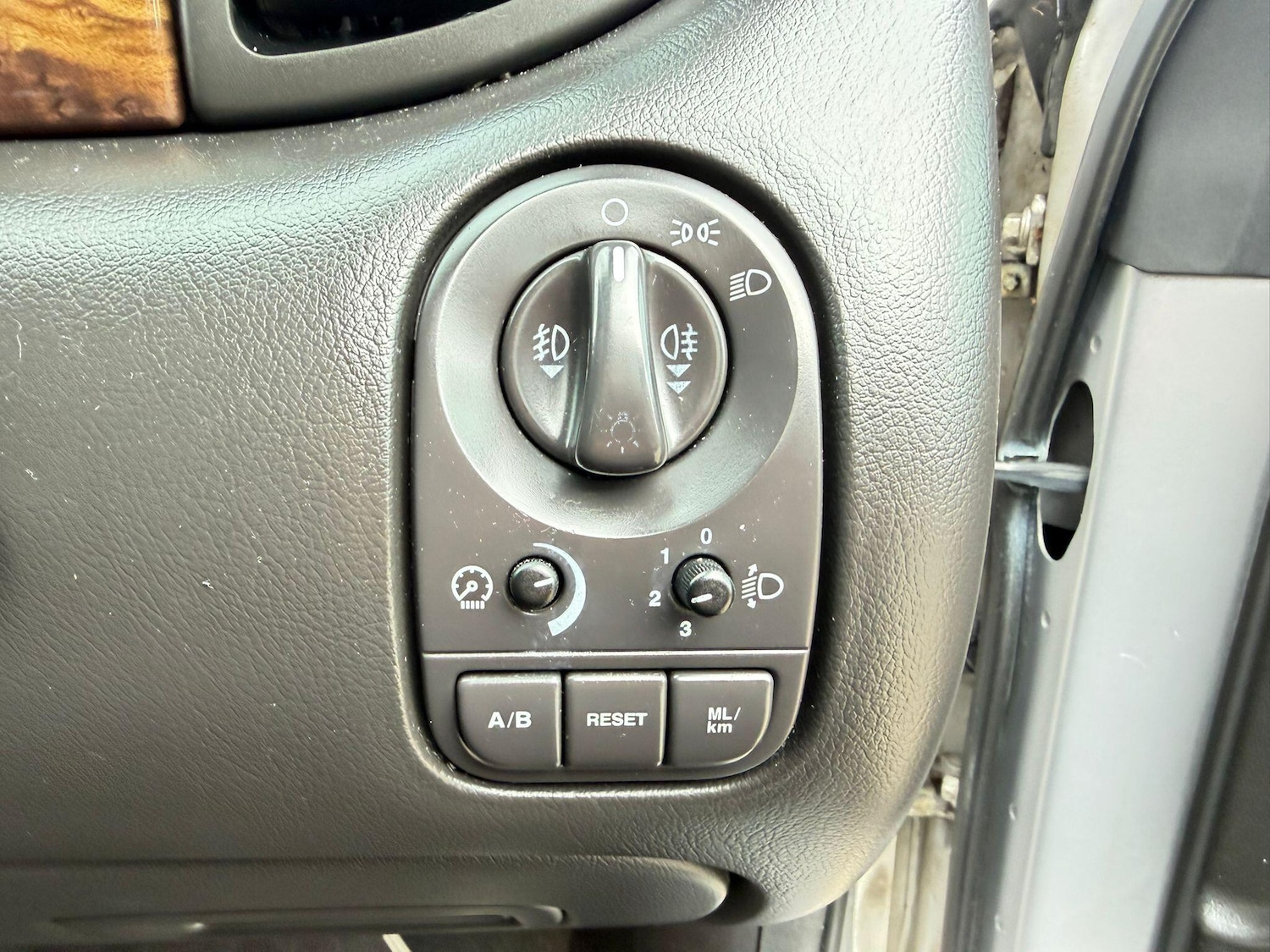 Used Jaguar X-Type 2003 for sale - 78073003: Photo 26