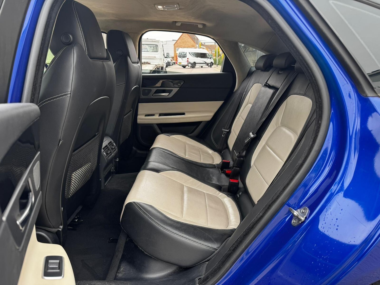 Used Jaguar XF 2018 for sale - 76226552: Photo 18