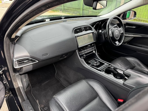 Used Jaguar XE 2018 for sale - 76200513: Photo 23