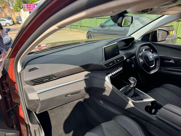 Used Peugeot 3008 2020 for sale - 74442291: Photo 25