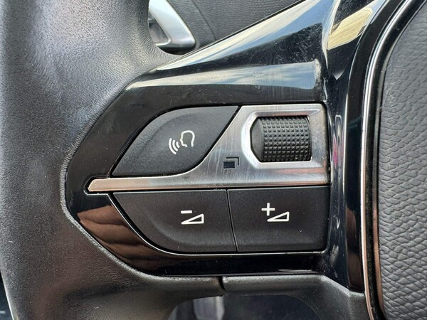 Used Peugeot 3008 2020 for sale - 74442291: Photo 28