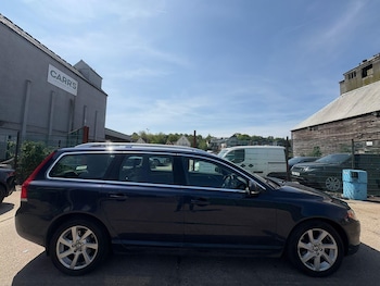 Used Volvo V70 2014 for sale - 79601717: Photo
