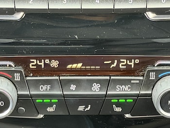 Used BMW X1 2018 for sale - 79202111: Photo