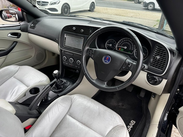Used Saab 9-3 2011 for sale - 75634433: Photo 7