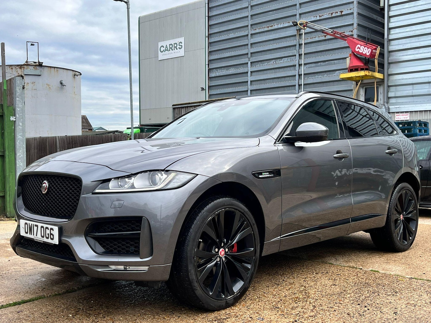 Used Jaguar F-Pace 2017 for sale - 76361514: Photo 11