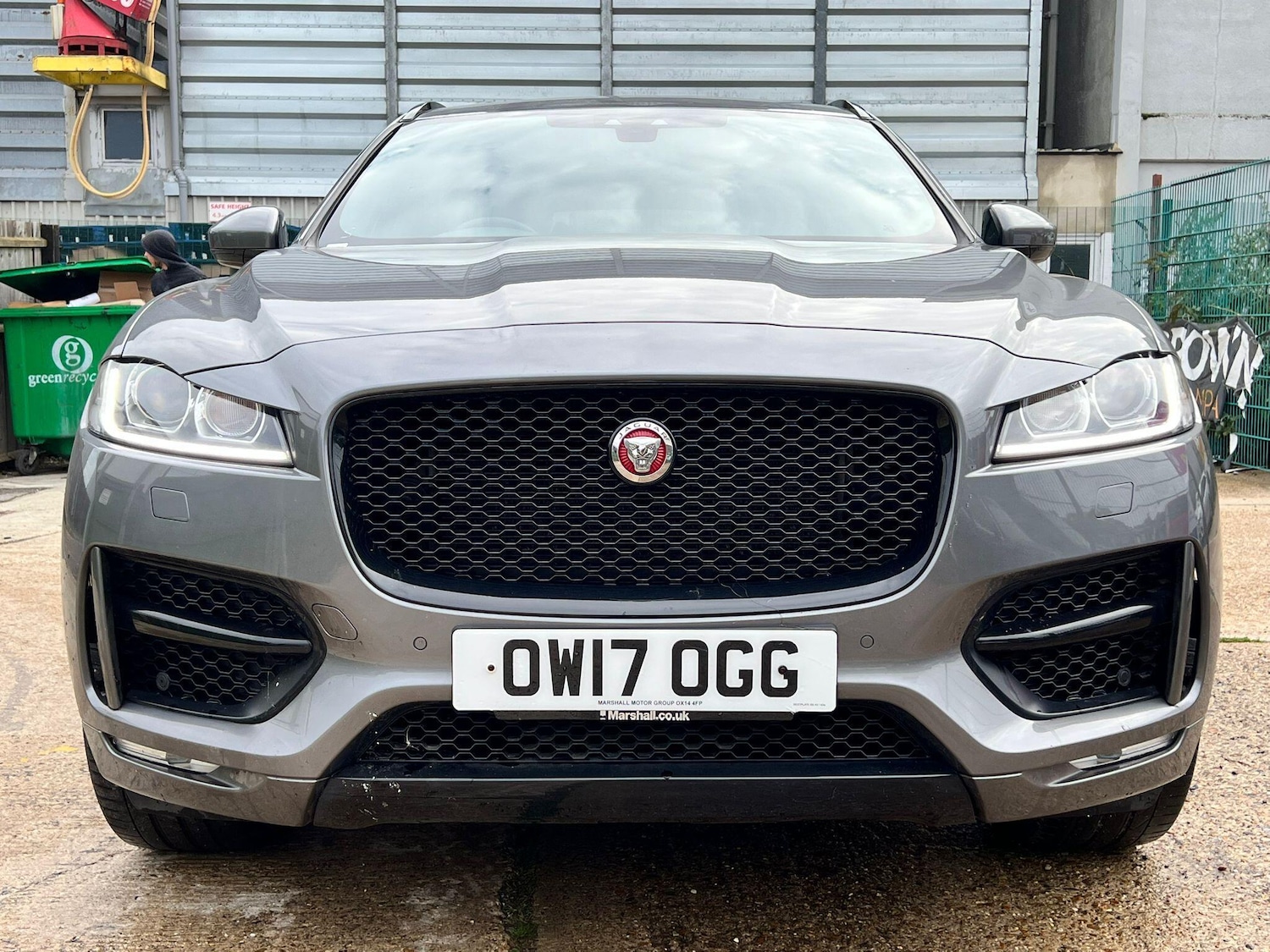 Used Jaguar F-Pace 2017 for sale - 76361514: Photo 13