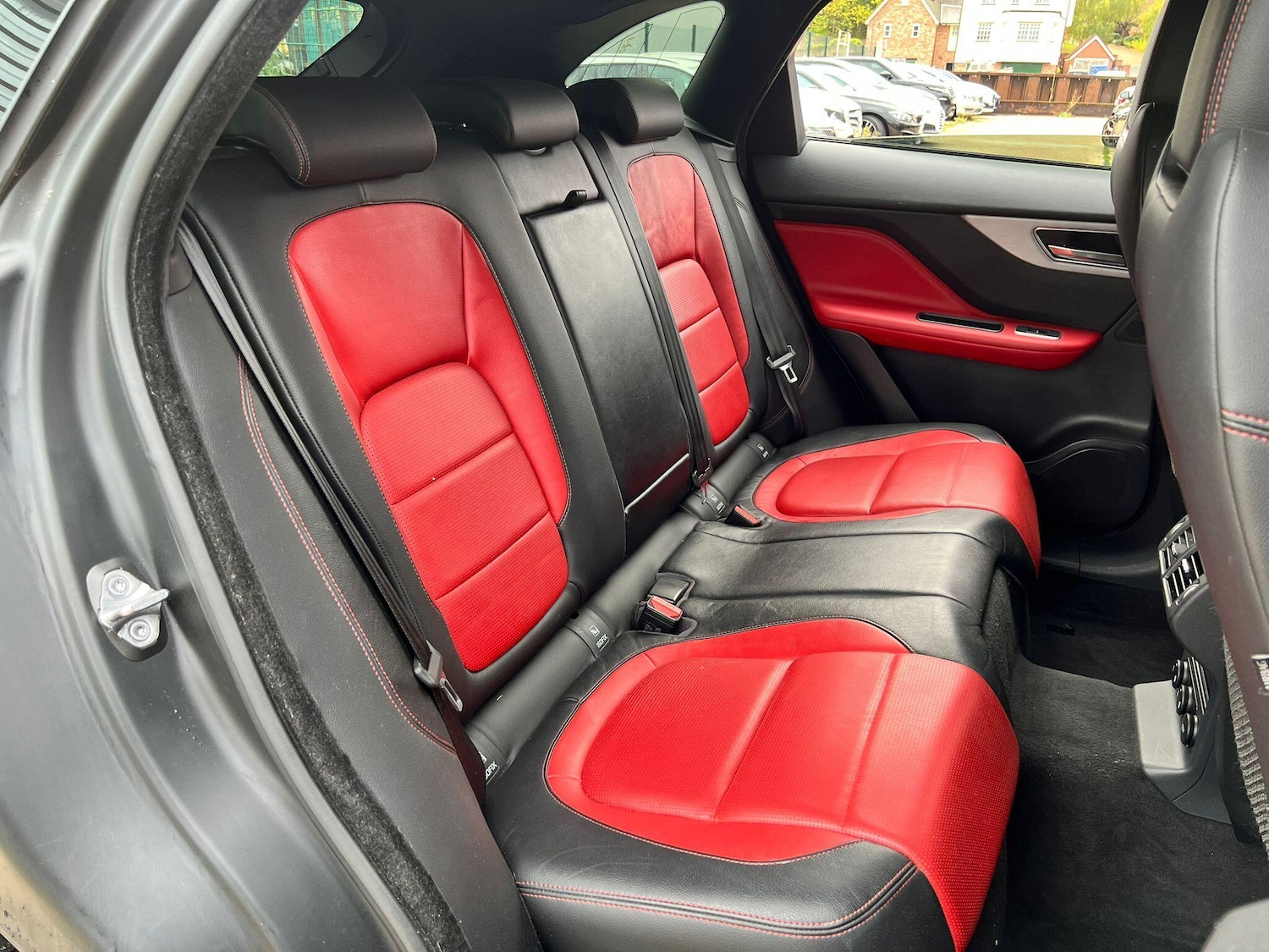 Used Jaguar F-Pace 2017 for sale - 76361514: Photo 15