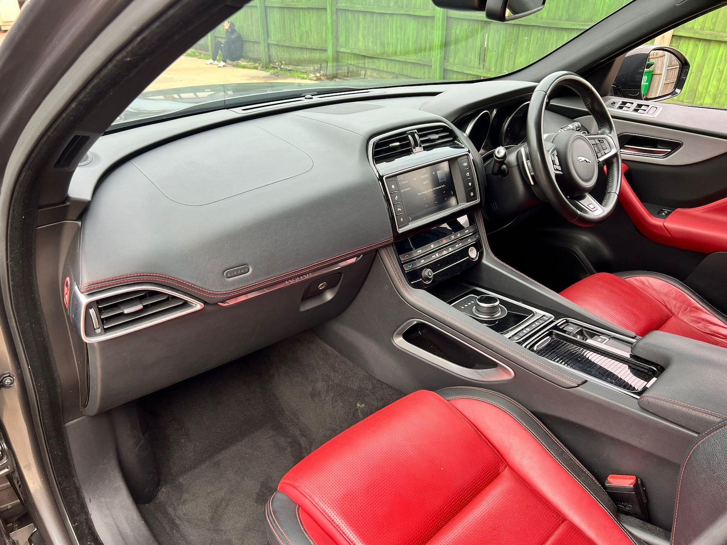 Used Jaguar F-Pace 2017 for sale - 76361514: Photo 22