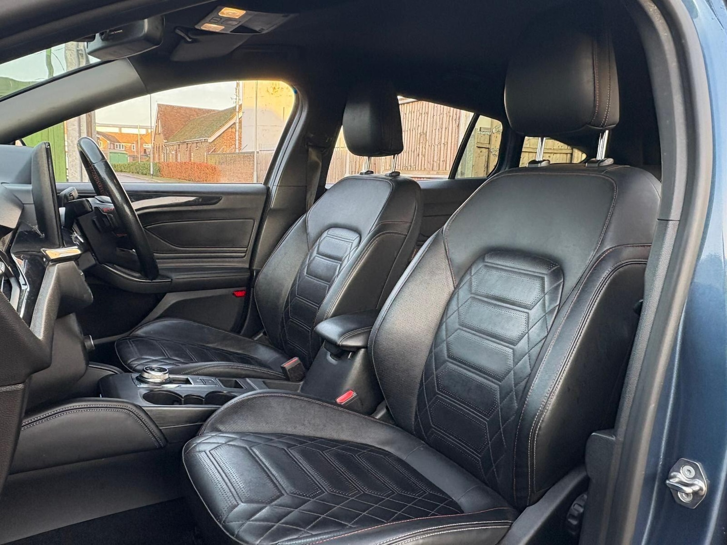 Used Ford Focus 2022 for sale - 77358906: Photo 23