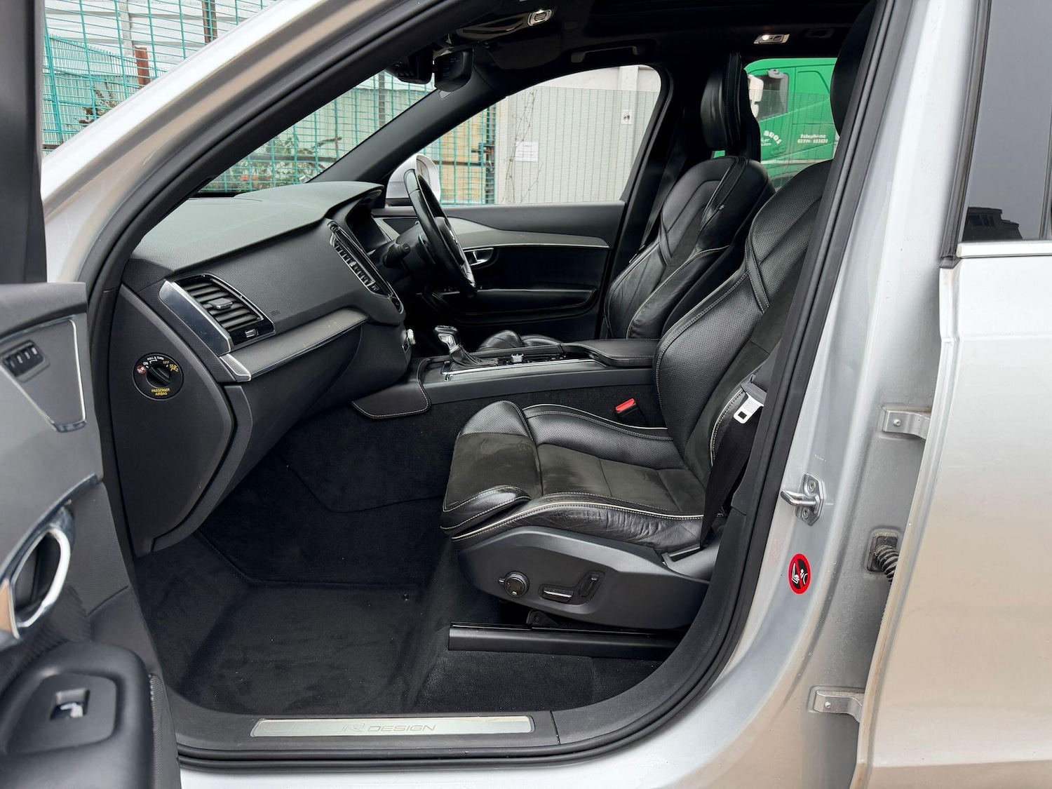 Used Volvo XC90 2016 for sale - 77143098: Photo 26